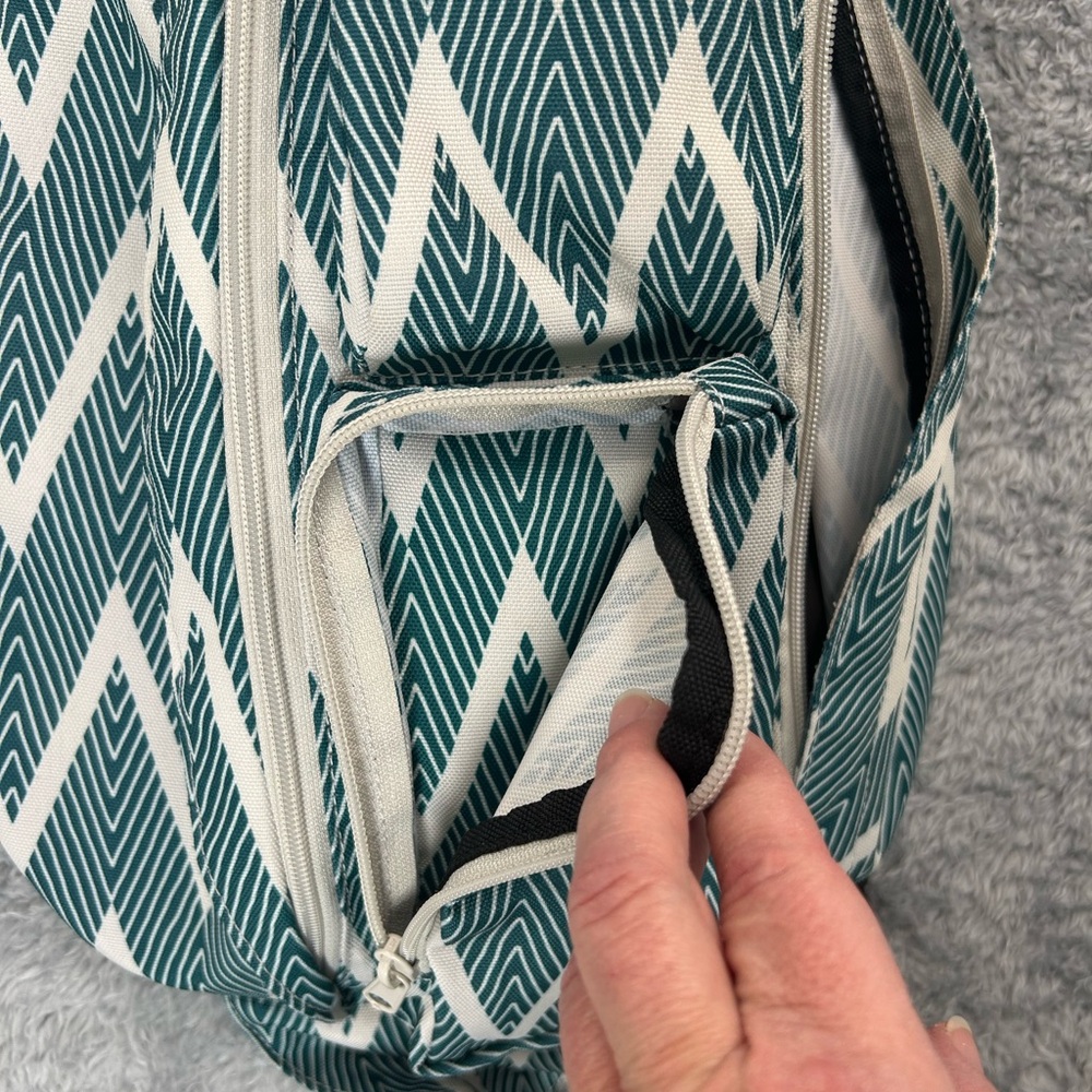 Kavu Chevron Rope Sling Bag Blue and Cream Organization Storage Pockets - Picture 3 of 15